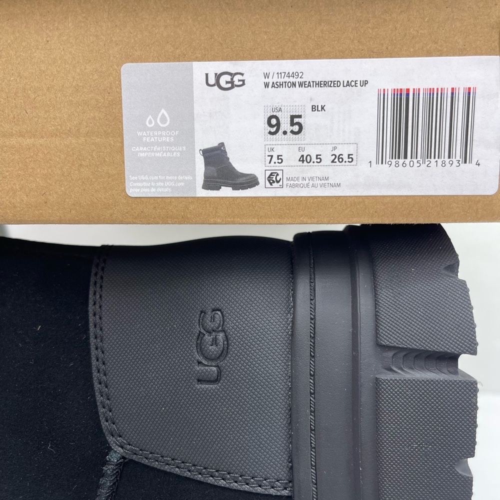 UGG Women's UGG
W / 1174492
W ASHTON WEATHERIZED LACE UP Boots Black - Picture 13 of 16